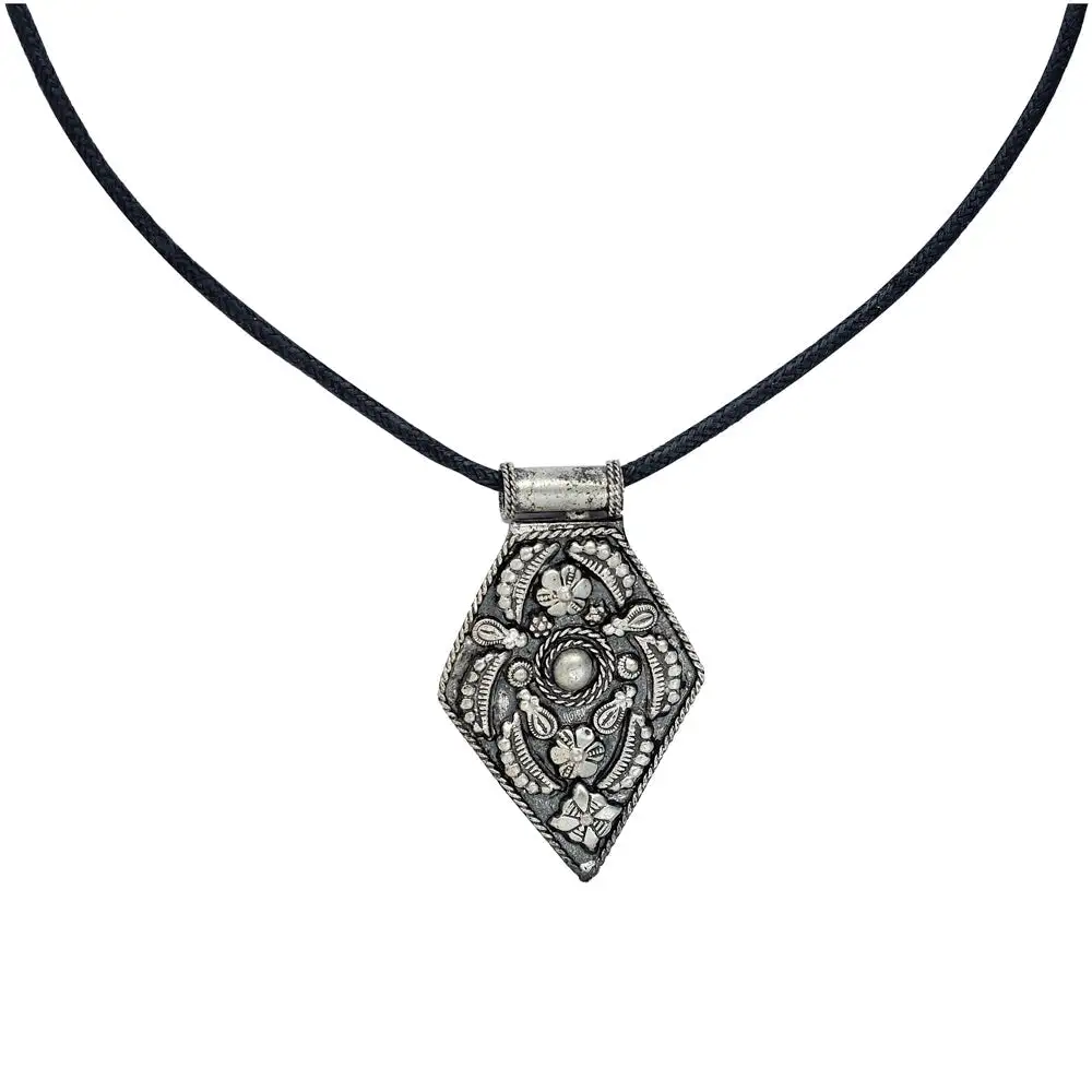 Contemporary Pendant Necklace