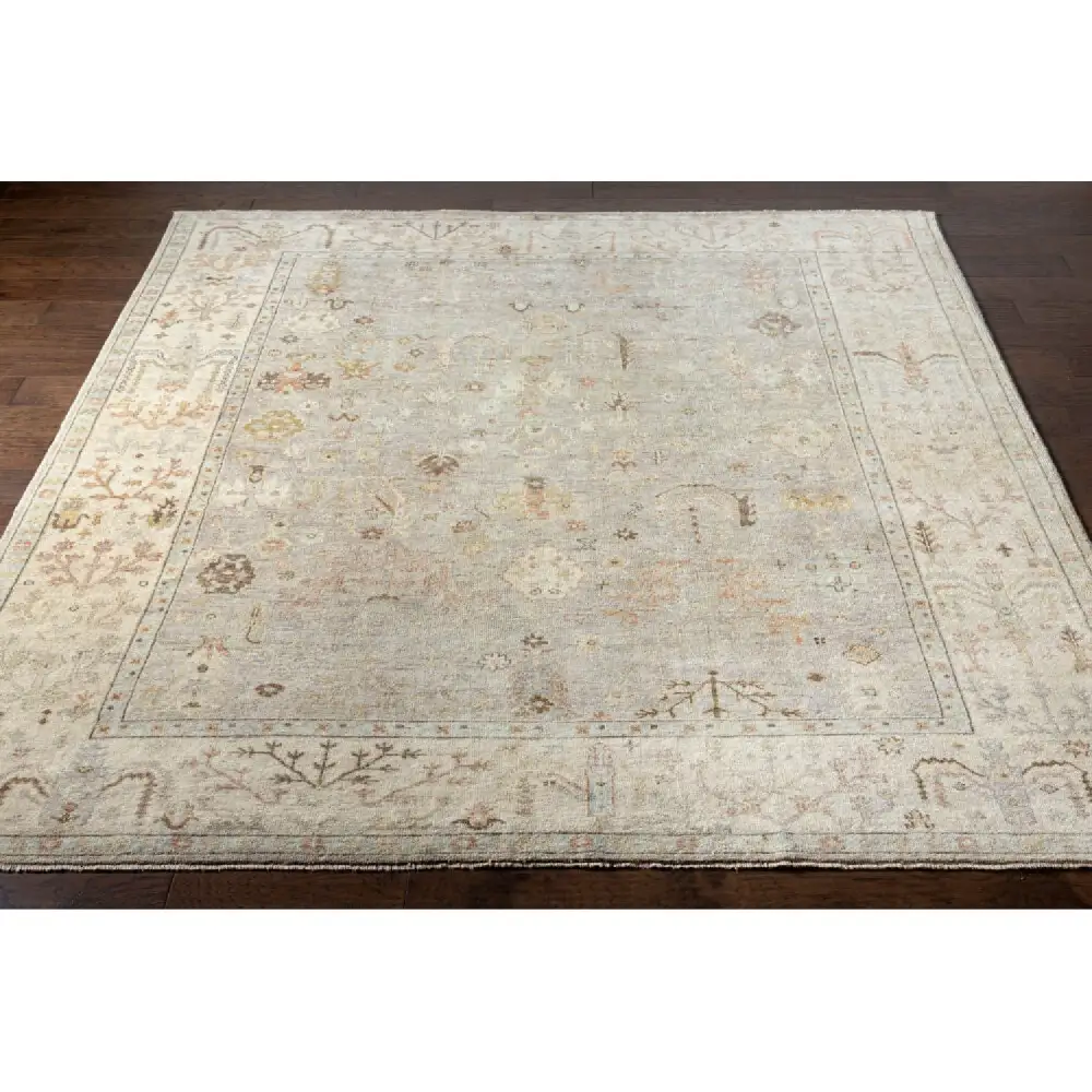 Antique Wash Wool Fringed Carpet