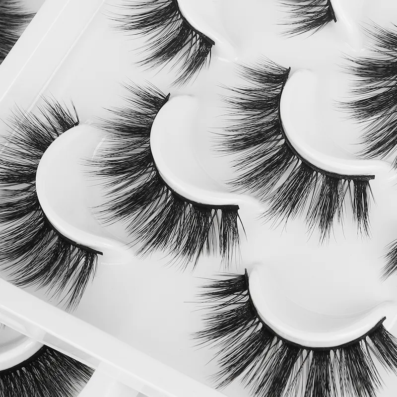 Polished Curl Faux Lashes