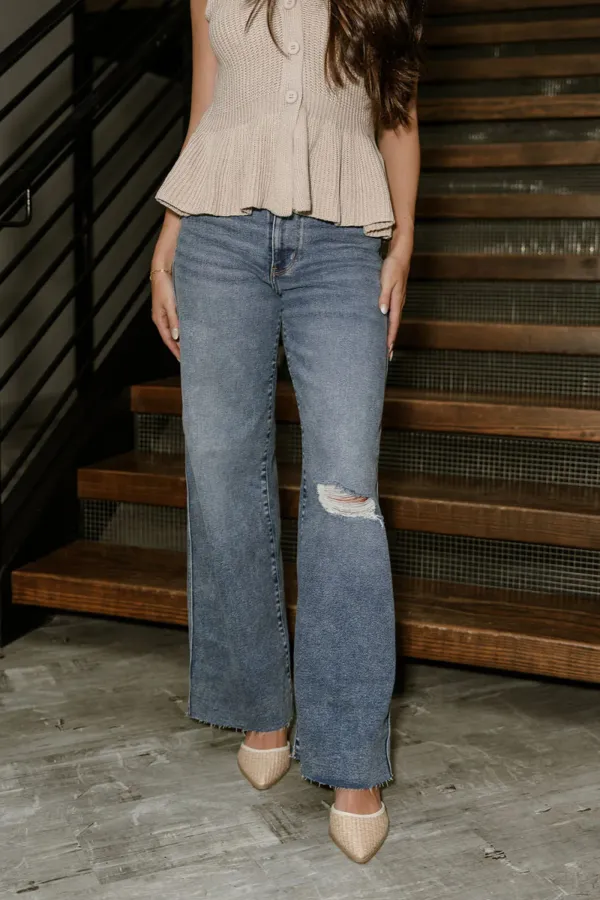 Distressed High Waist Jeans