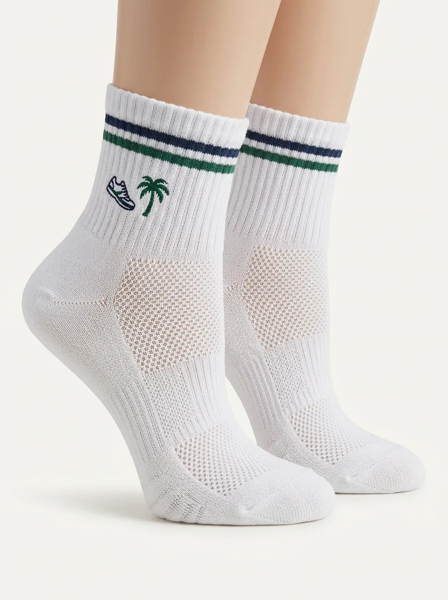 White Scenic Palm Tree Graphic Sport Ankle Socks