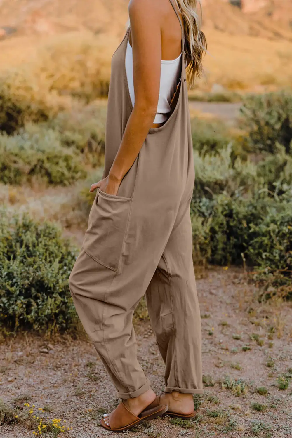 V Neck Sleeveless Pocket Jumpsuit
