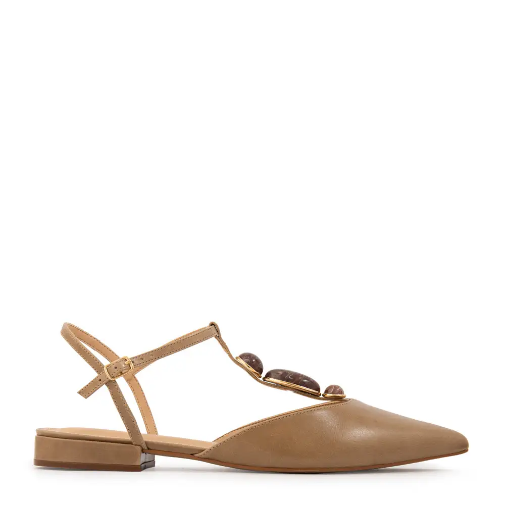 Simple Minimal Everyday Flat Shoes