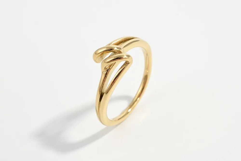 Luminous Minimal Everyday Fashion Ring