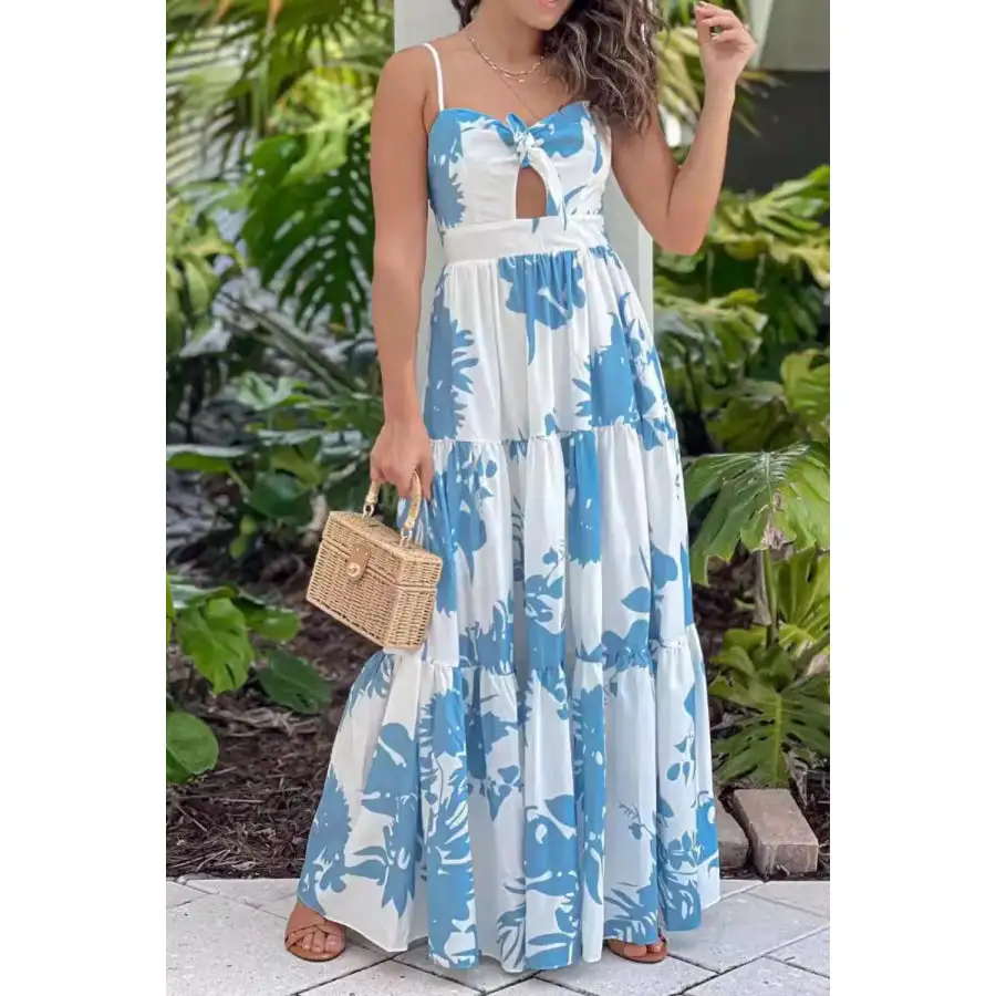 Cut Out Sweetheart Neck Maxi Dress
