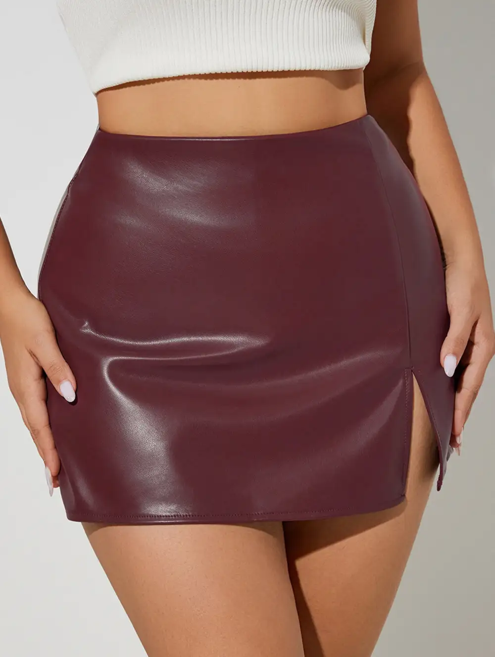 Slit Hem Bodycon Mini Skirt