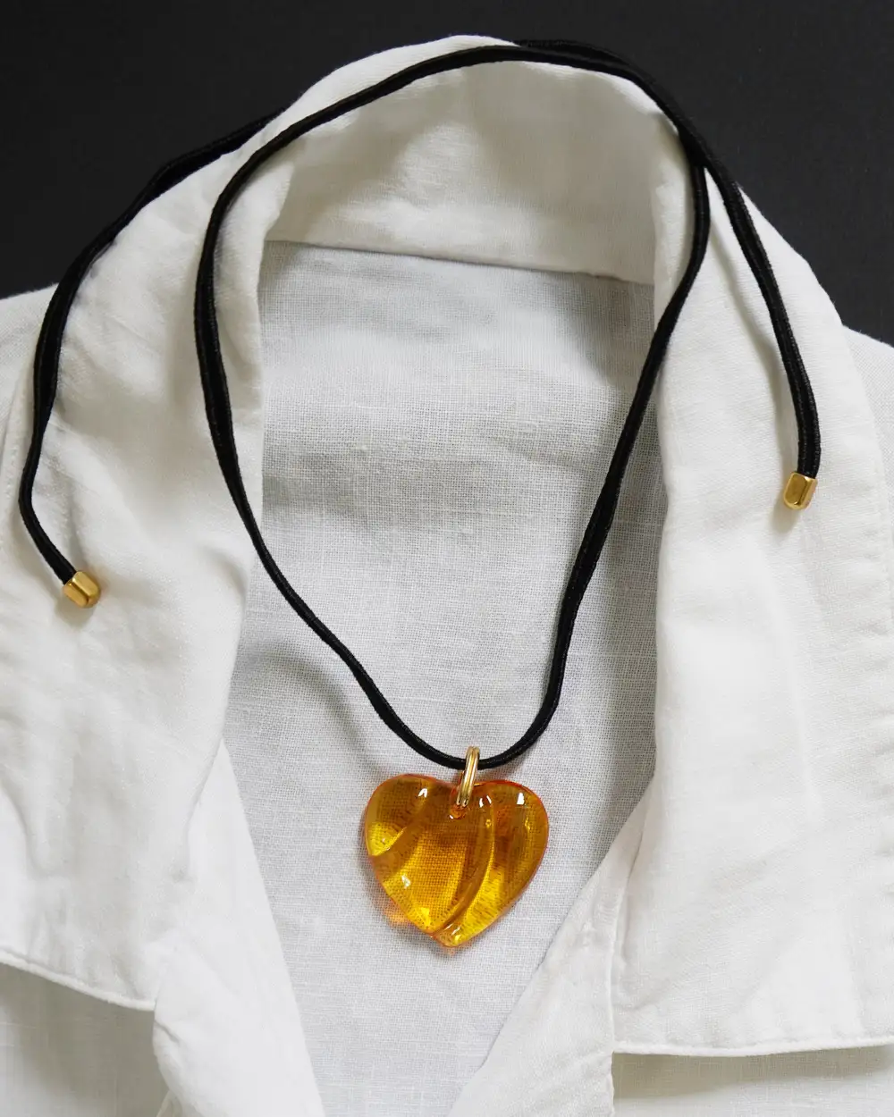 Refined Crystal Glass Heart Necklace