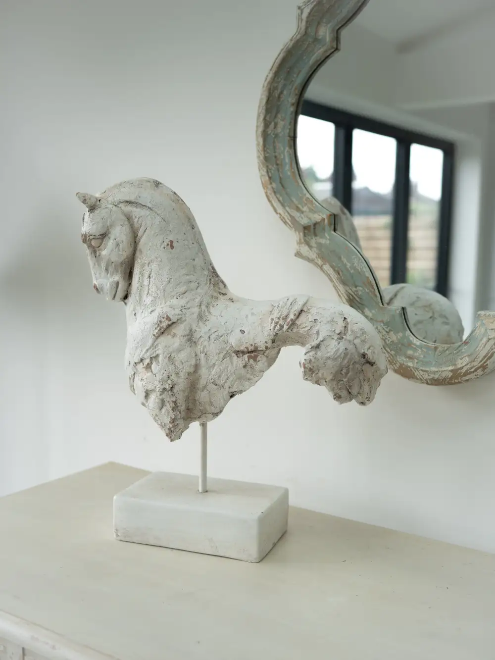 Rustic Horse Sculpture Ornament