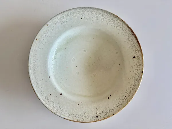 Gray Texture Rim Plate