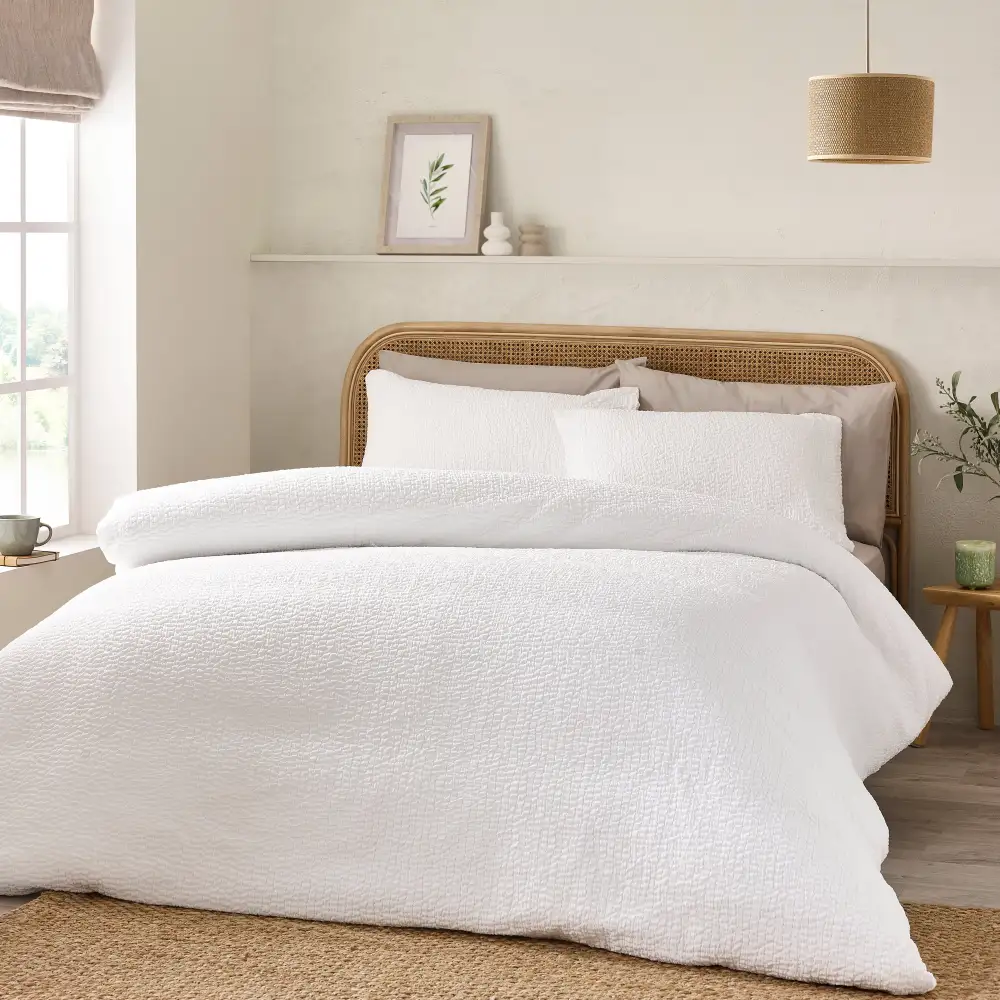 Calm Bedroom Celestial Seersucker Duvet Cover Set