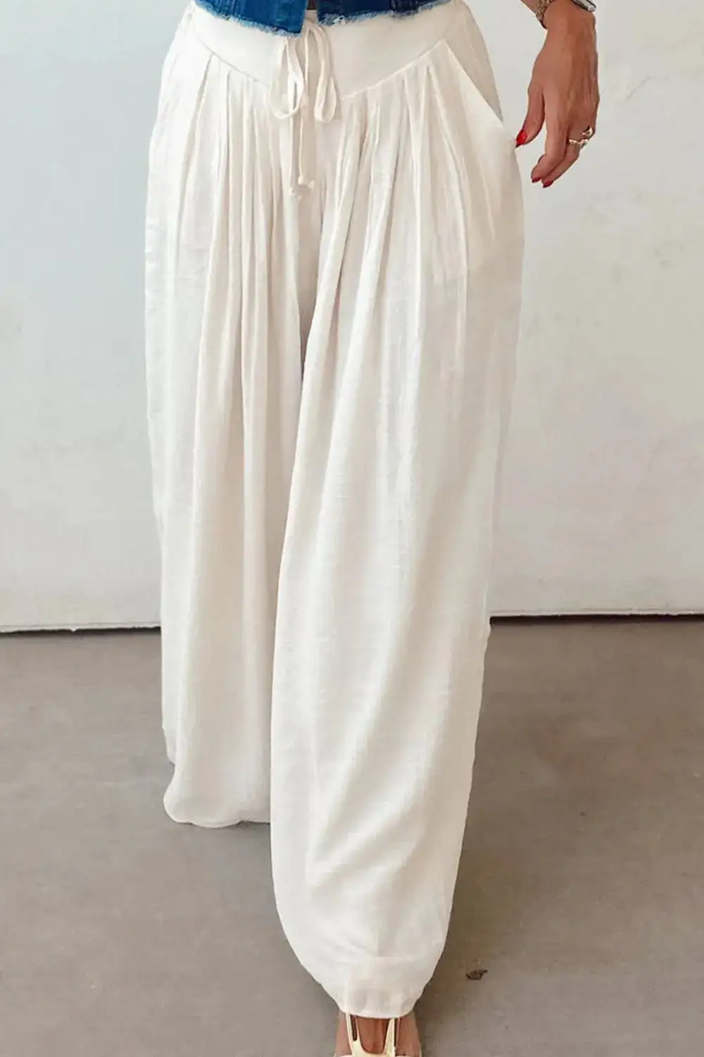 Tie Detail Pleated Pants
