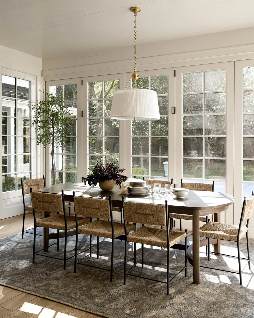 Bordered Hand-Knotted Wool Area Rug