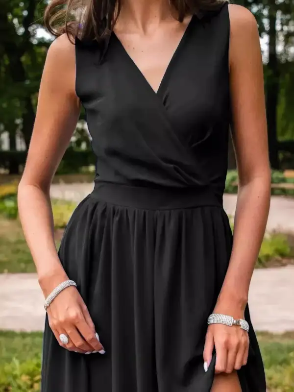 V Neck Wrap Sleeveless Maxi Dress