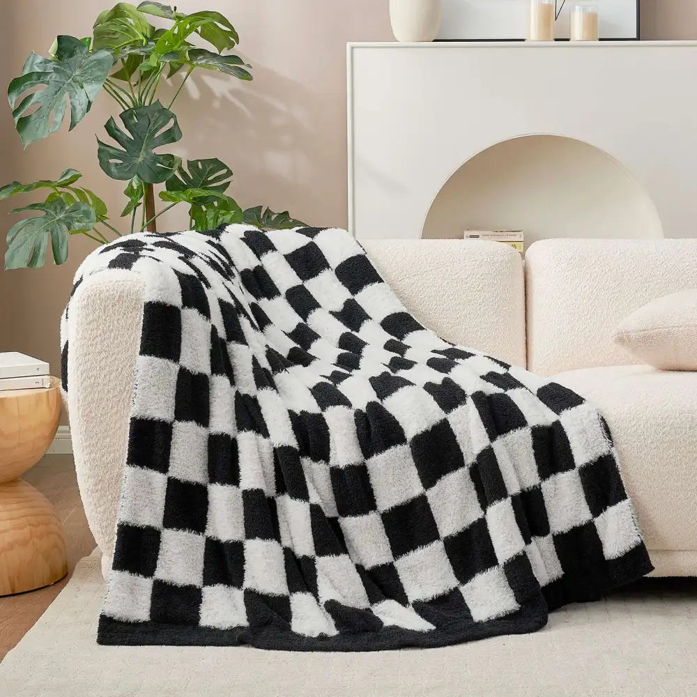 Fluffy Checkered Blanket