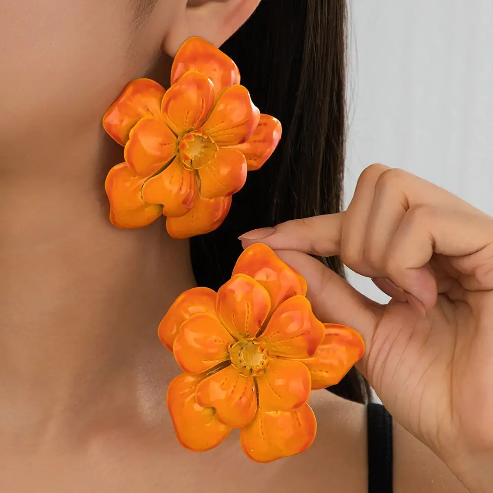 Vintage Elegant Flower Earrings