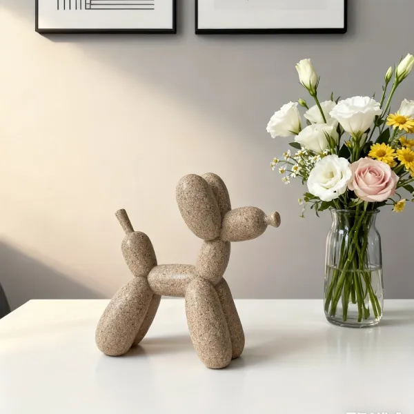 Minimalist Balloon Dog Decor