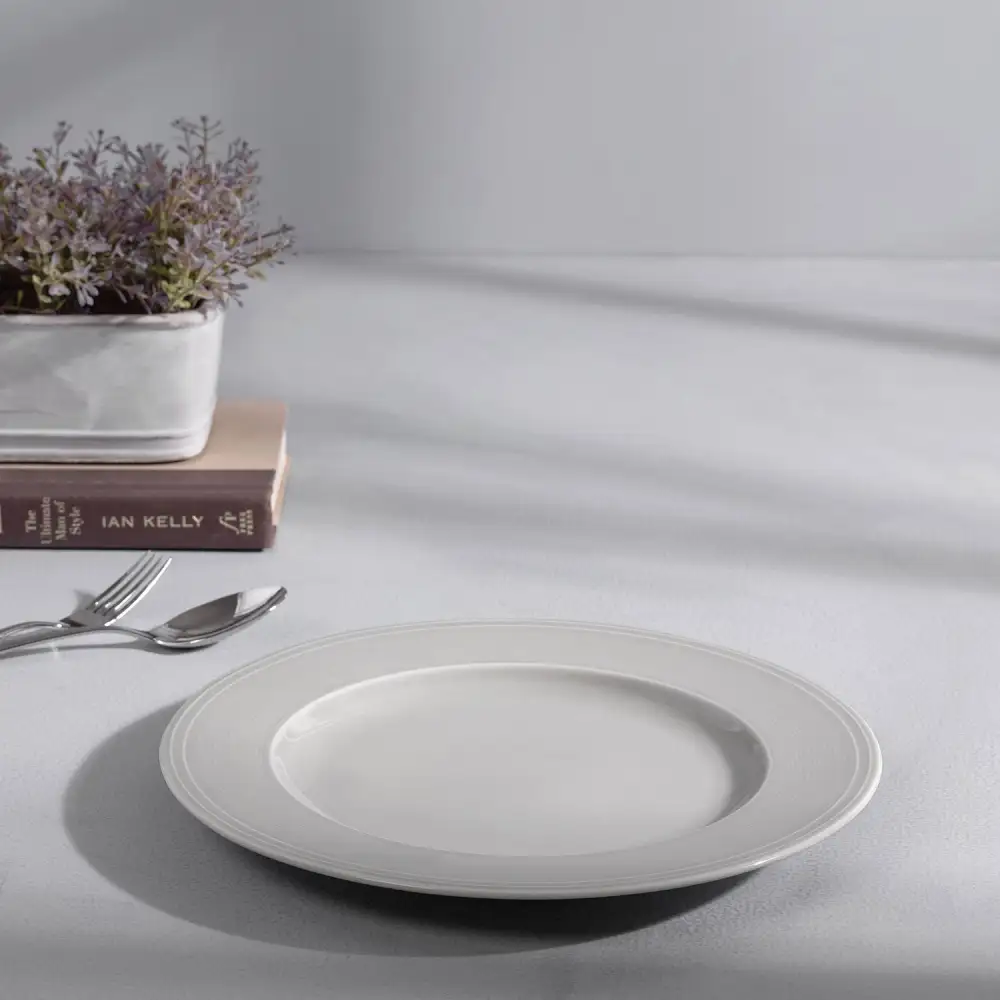 Scalloped Stone Dessert Plate
