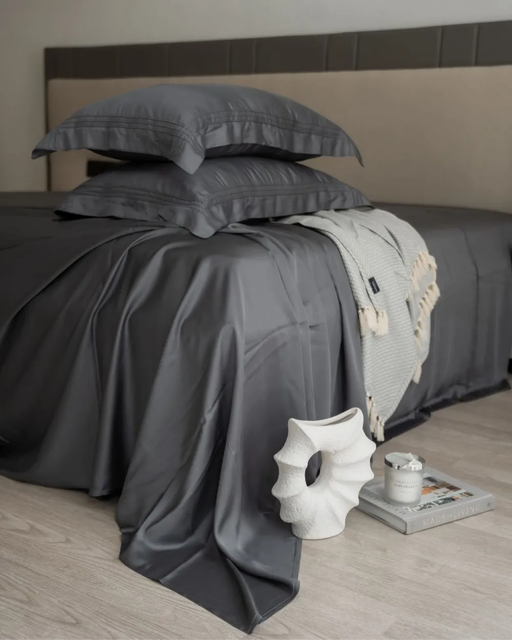 Charcoal Grey Pleated Super King Size Tc Bamboo Bedsheet Set