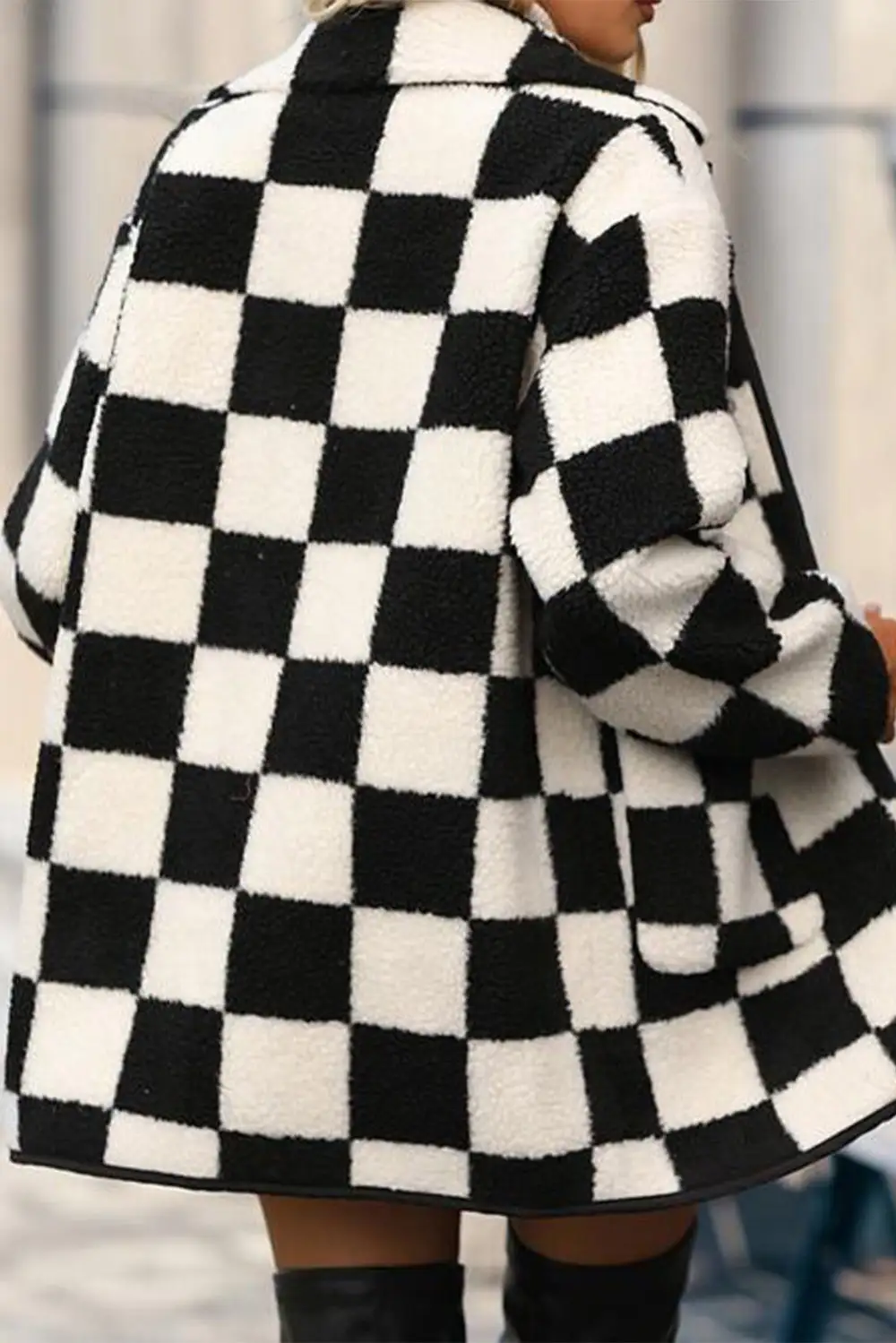 Collared Fleece Pocketed Jacket