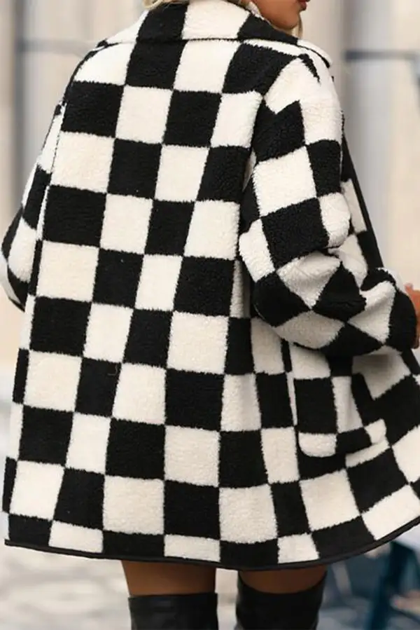 Collared Fleece Pocketed Jacket