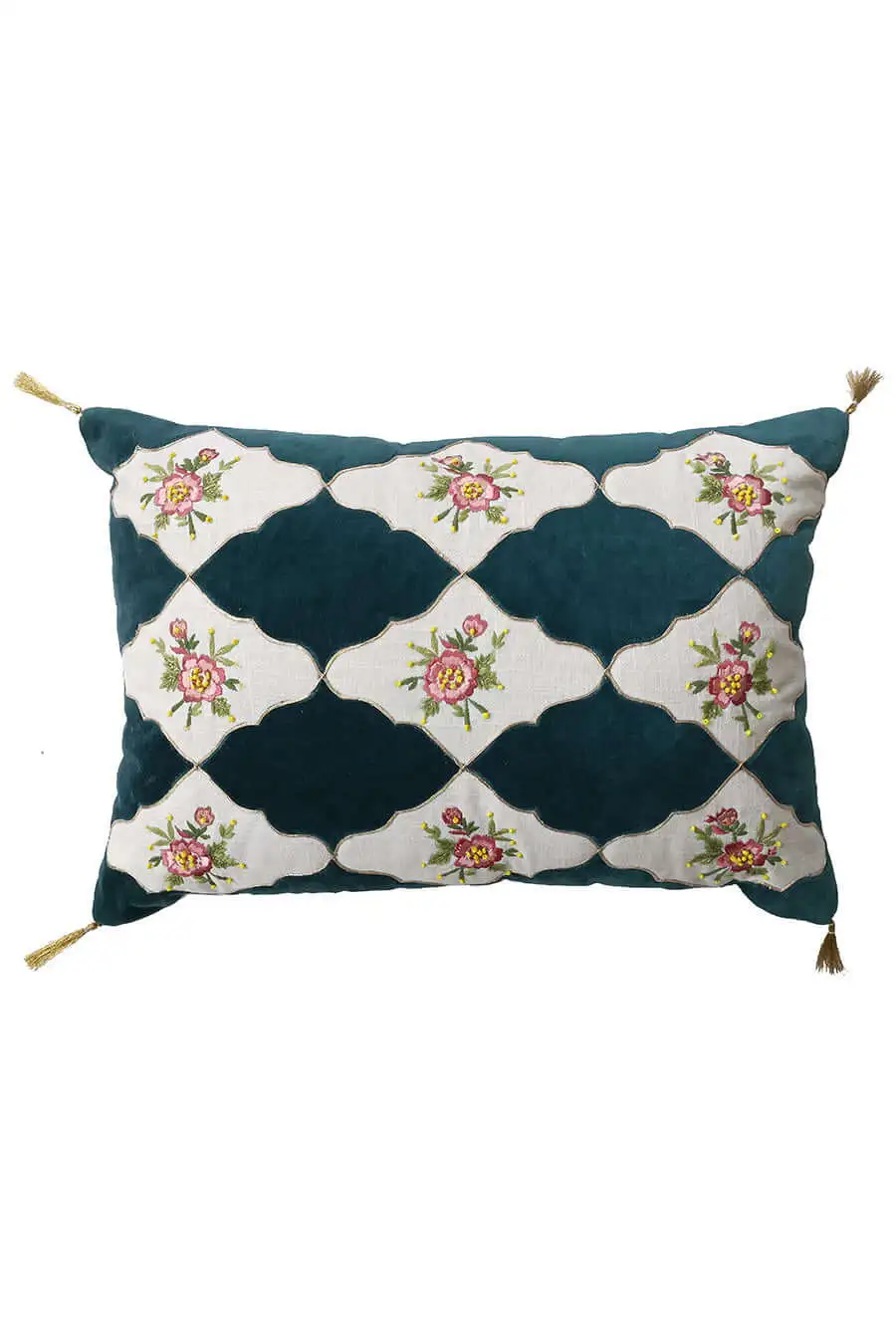Refined Detail Embroidered Velvet Decorative Cushion Cover