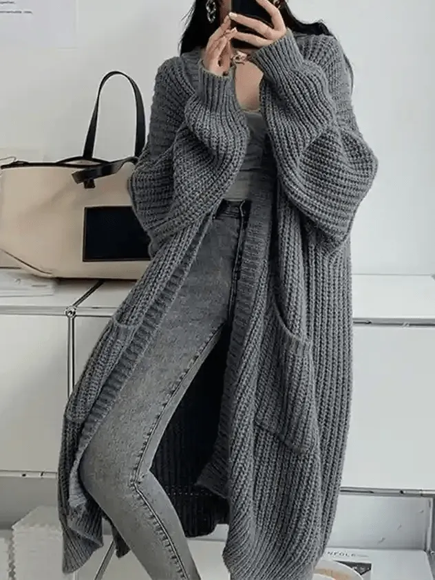 Polyester-Blend V-Neck Relaxed-Fit Ribbed Cardigan