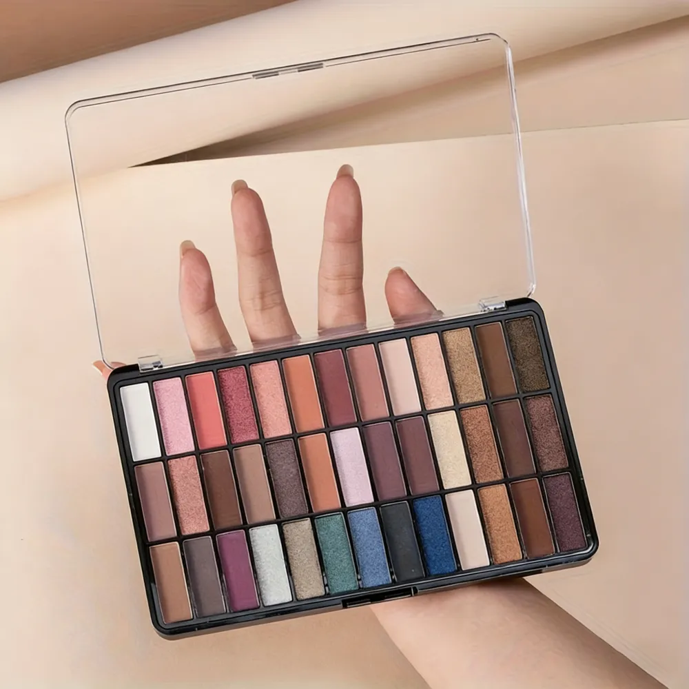 Longwear Multi-Shade Eyeshadow