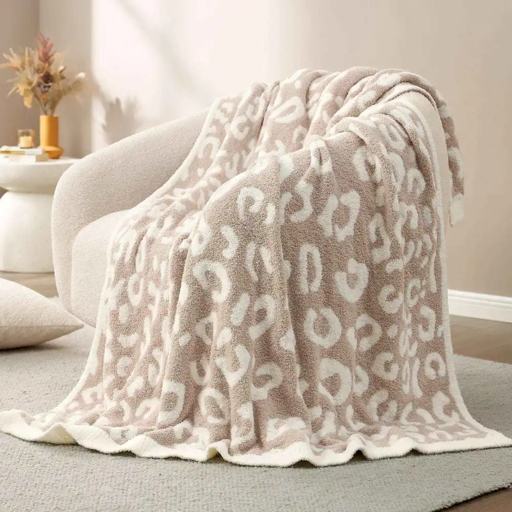 Cozy Leopard Blanket