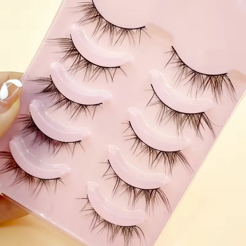 Natural Wispy Eyelashes Set