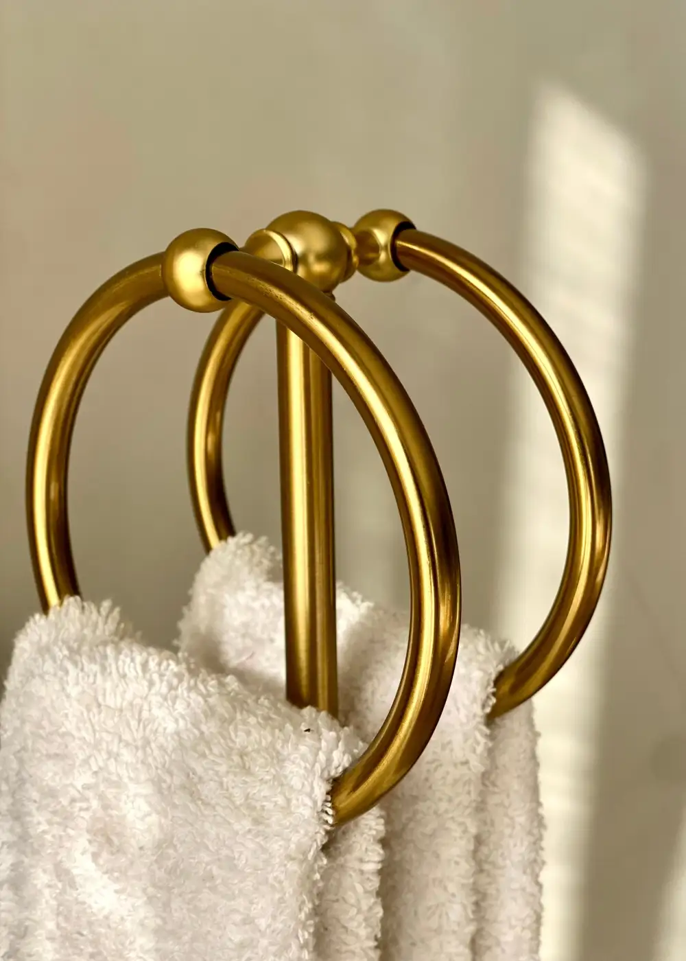 Dual Ring Hand Towel Stand White