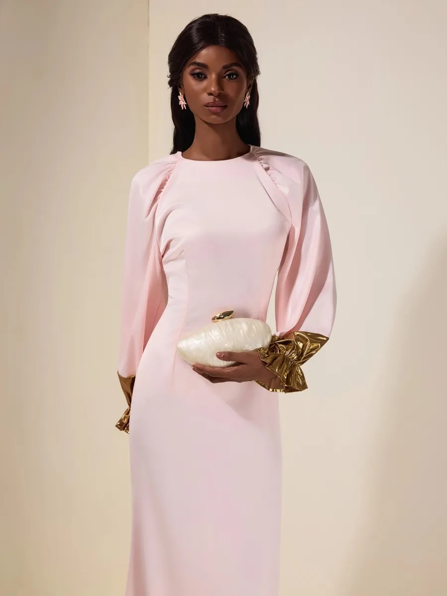 Zoe  Shell-Shape Resin Clutch