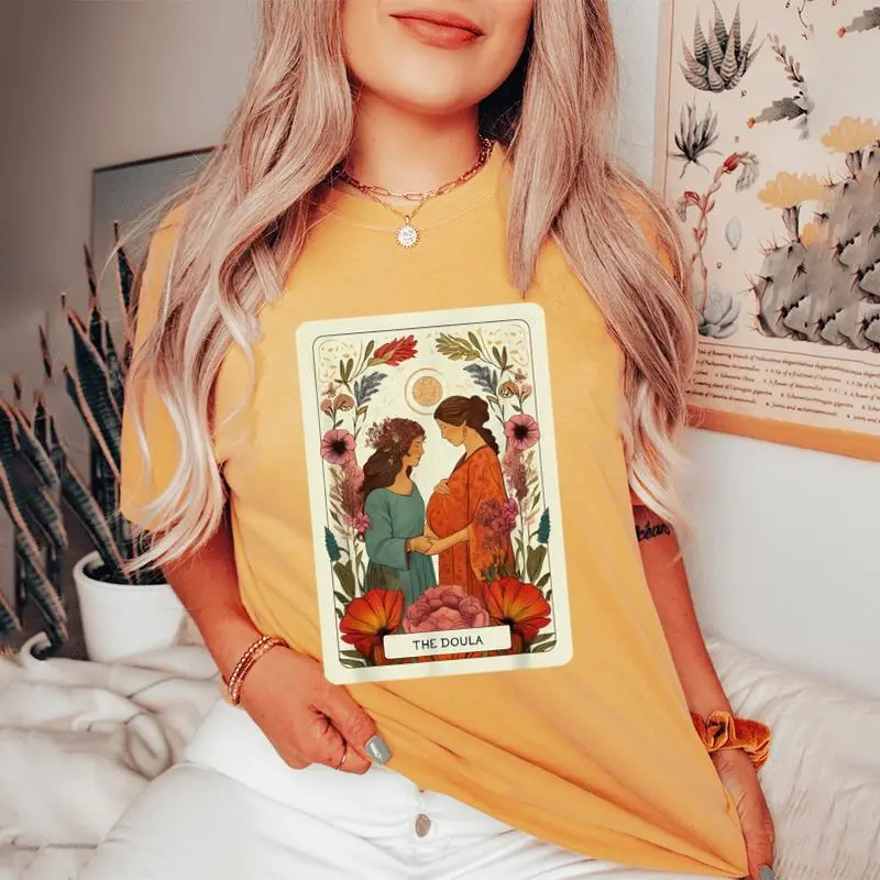 Boho Floral Tarot Card Doula Midwife Birth Worker L&D Nurse Women's Oversized Comfort T-Shirt