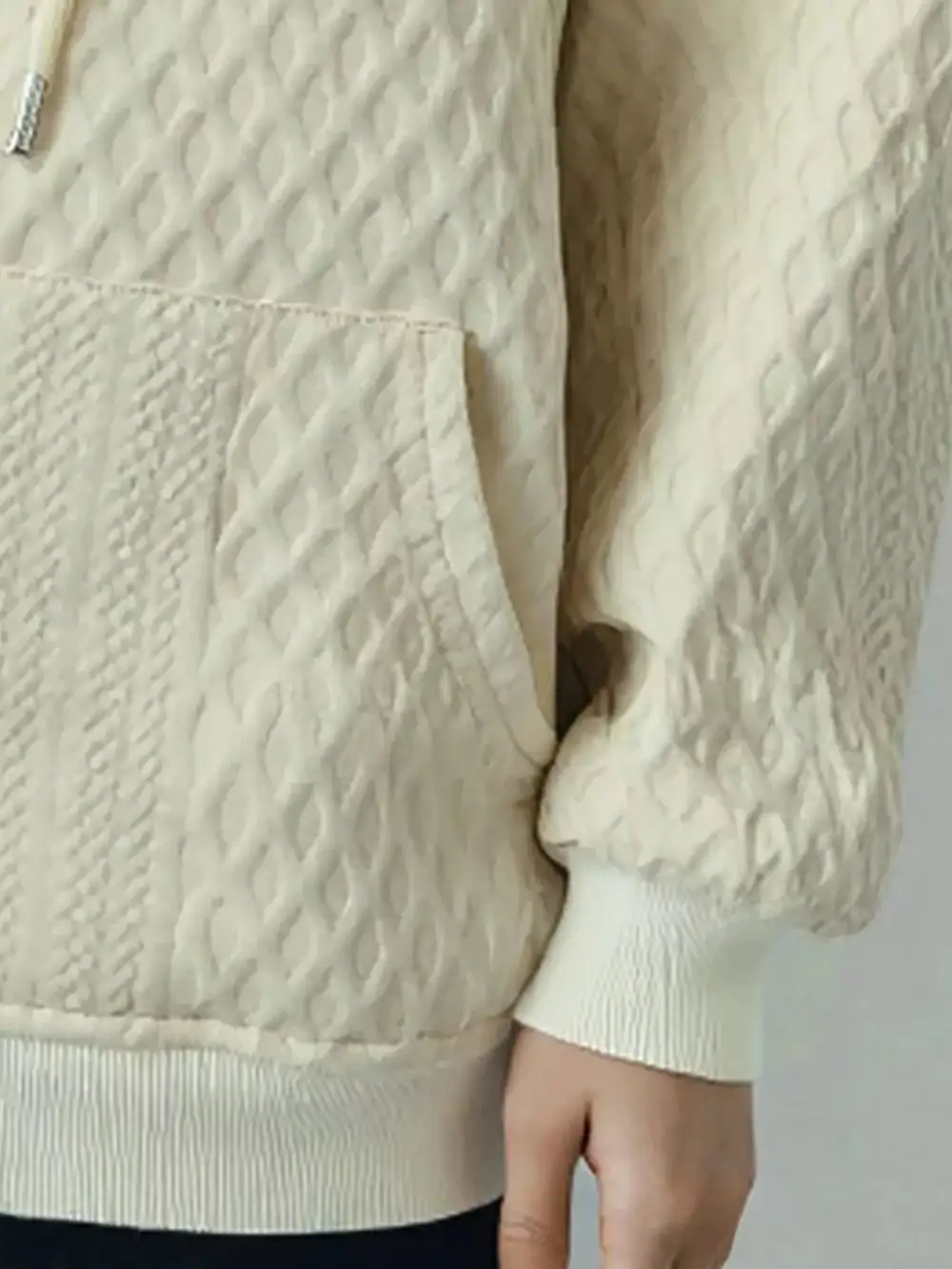 Zip-Detail Drawstring Pocketed Textured Hoodie
