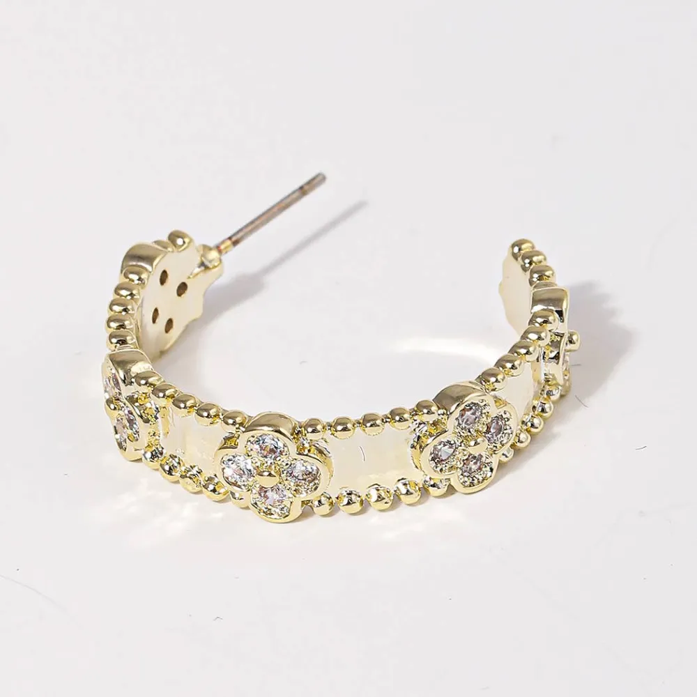 Graceful Statement Hoop Earrings