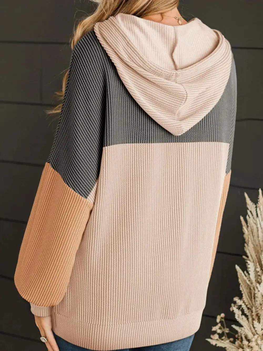 Relaxed Drawstring Long-Sleeve Colorblock Hoodie