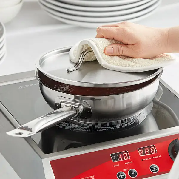 Compact Stainless Steel Saucier Pan with Aluminum Clad Bottom and Cover