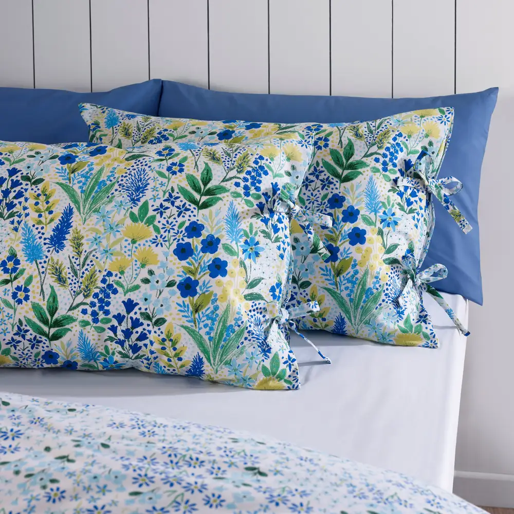 Classic Bedroom Reversible Floral Linen Duvet Cover Set