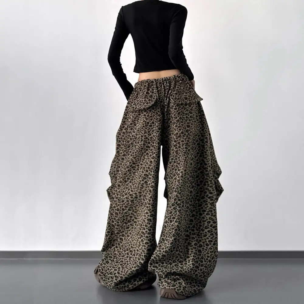Women's Modern Fit Leopard Print Printed Pants