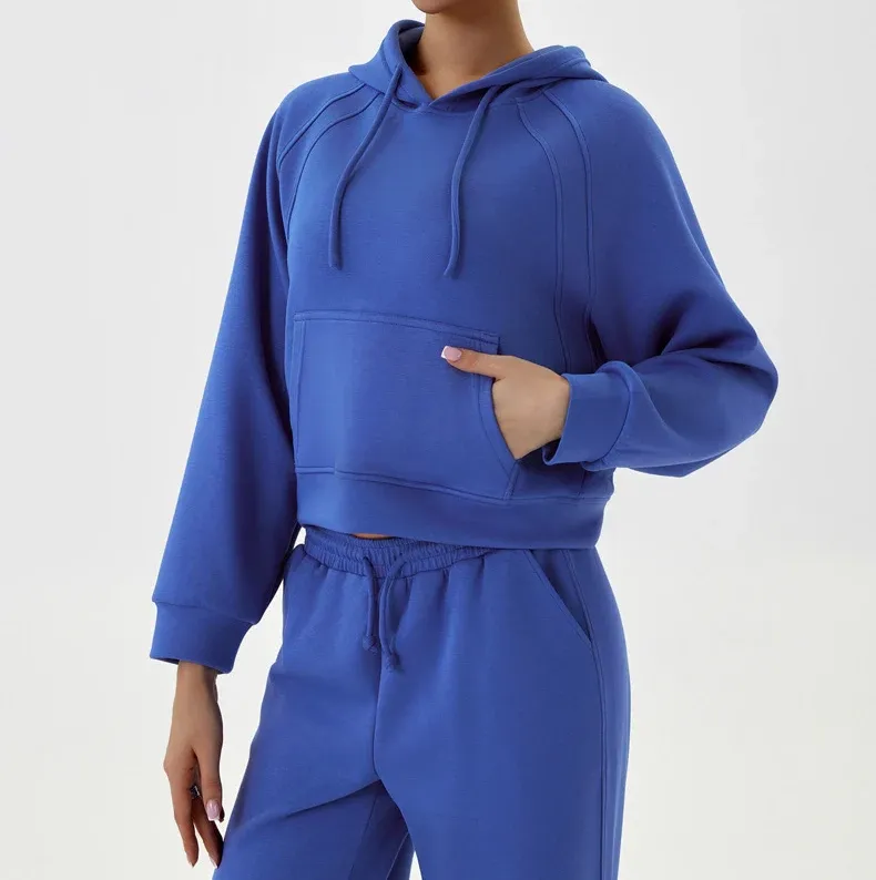 Curved Back Loose-Fit Hoodie