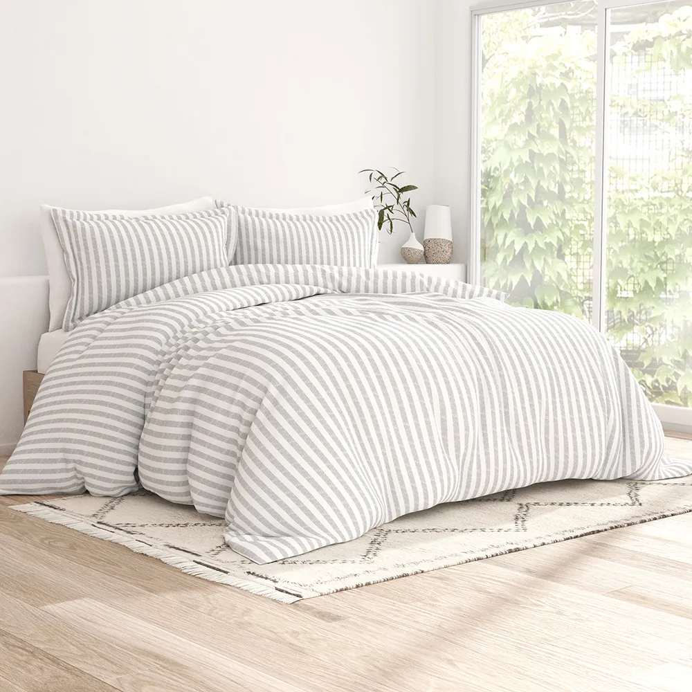 Rugged Stripes Pattern Duvet Cover Set