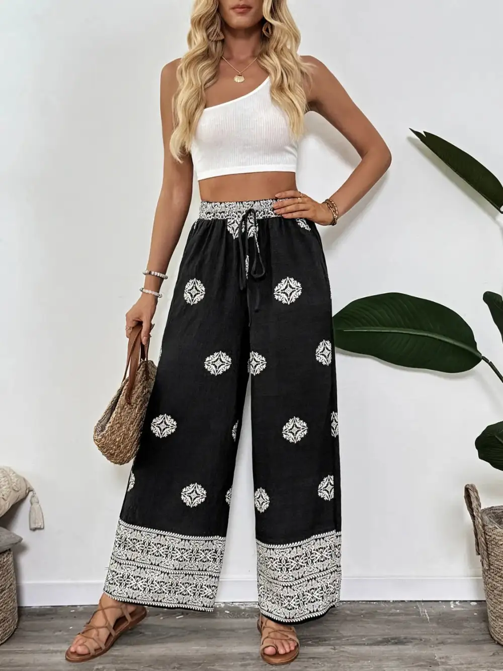Wide Leg Printed Tie Waist Pocketed Pants