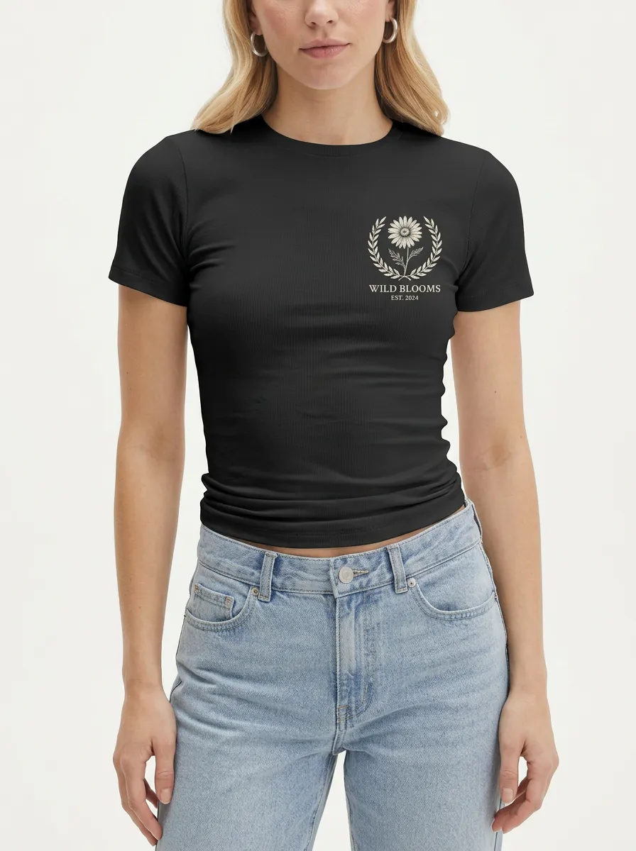 Women's Wild Blooms Floral Wreath Printed T-shirt