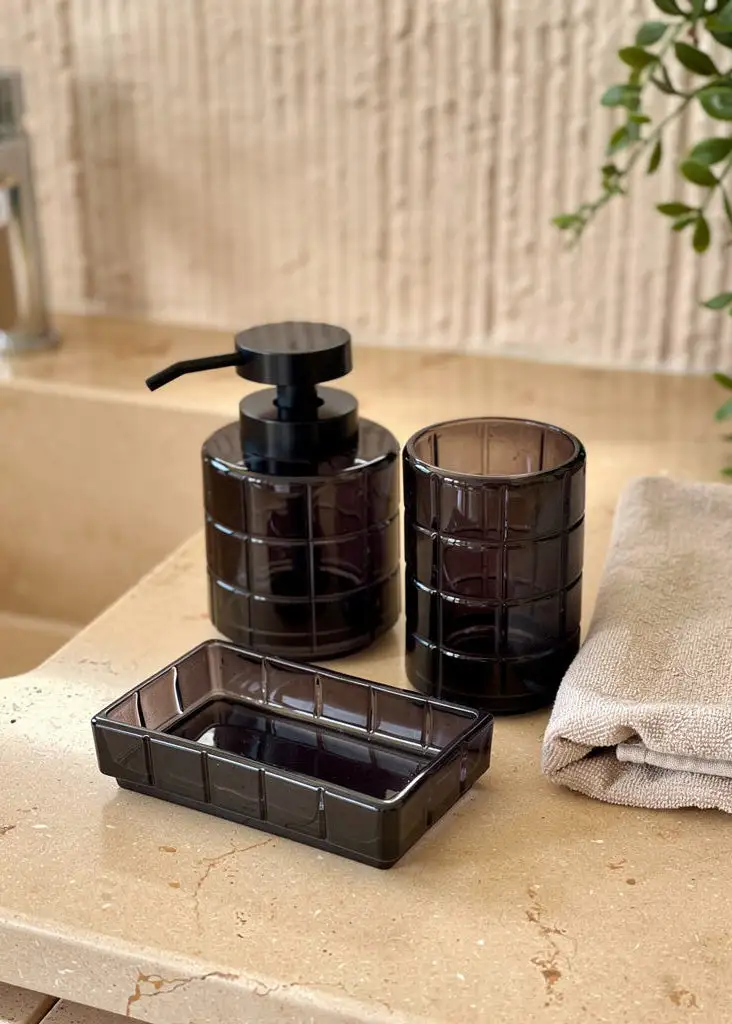 Cube Bathroom Set Black Of