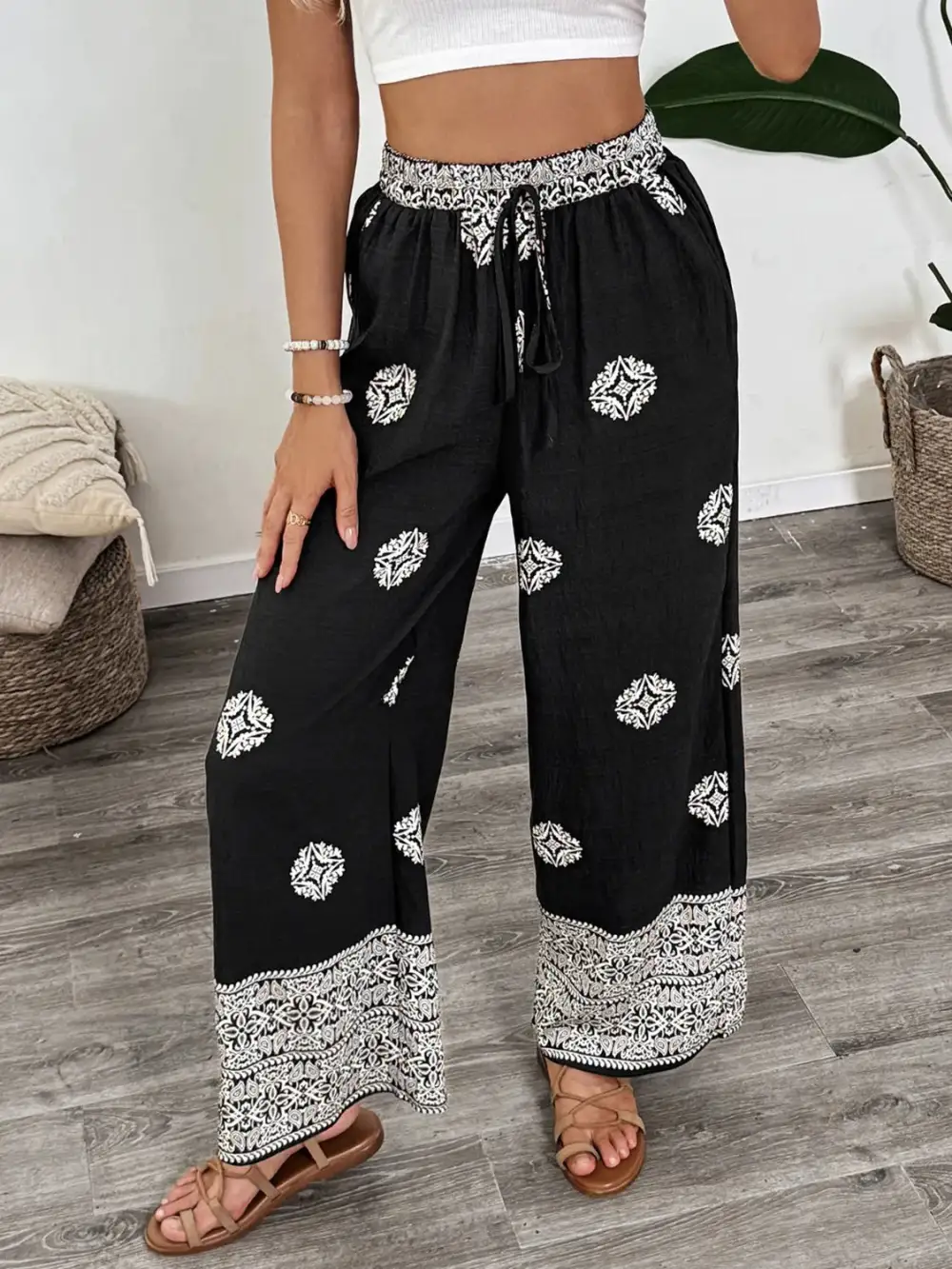 Wide Leg Printed Tie Waist Pocketed Pants