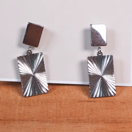 Refined Chain Accent Earrings