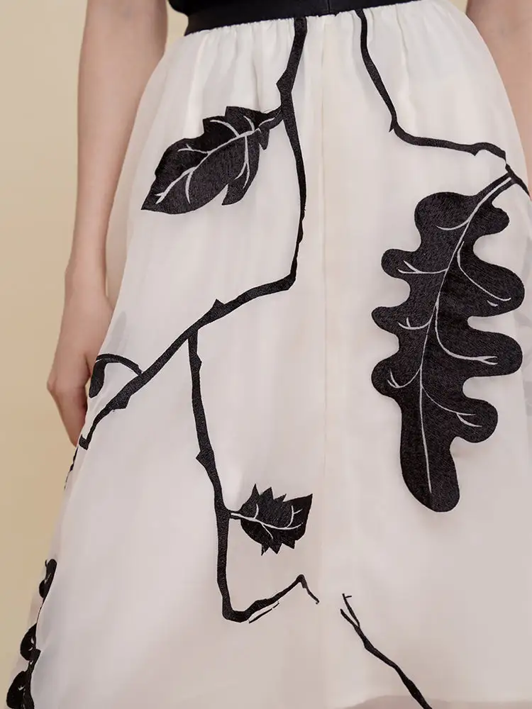Weekend Outing Everyday Casual Embroidered Skirt