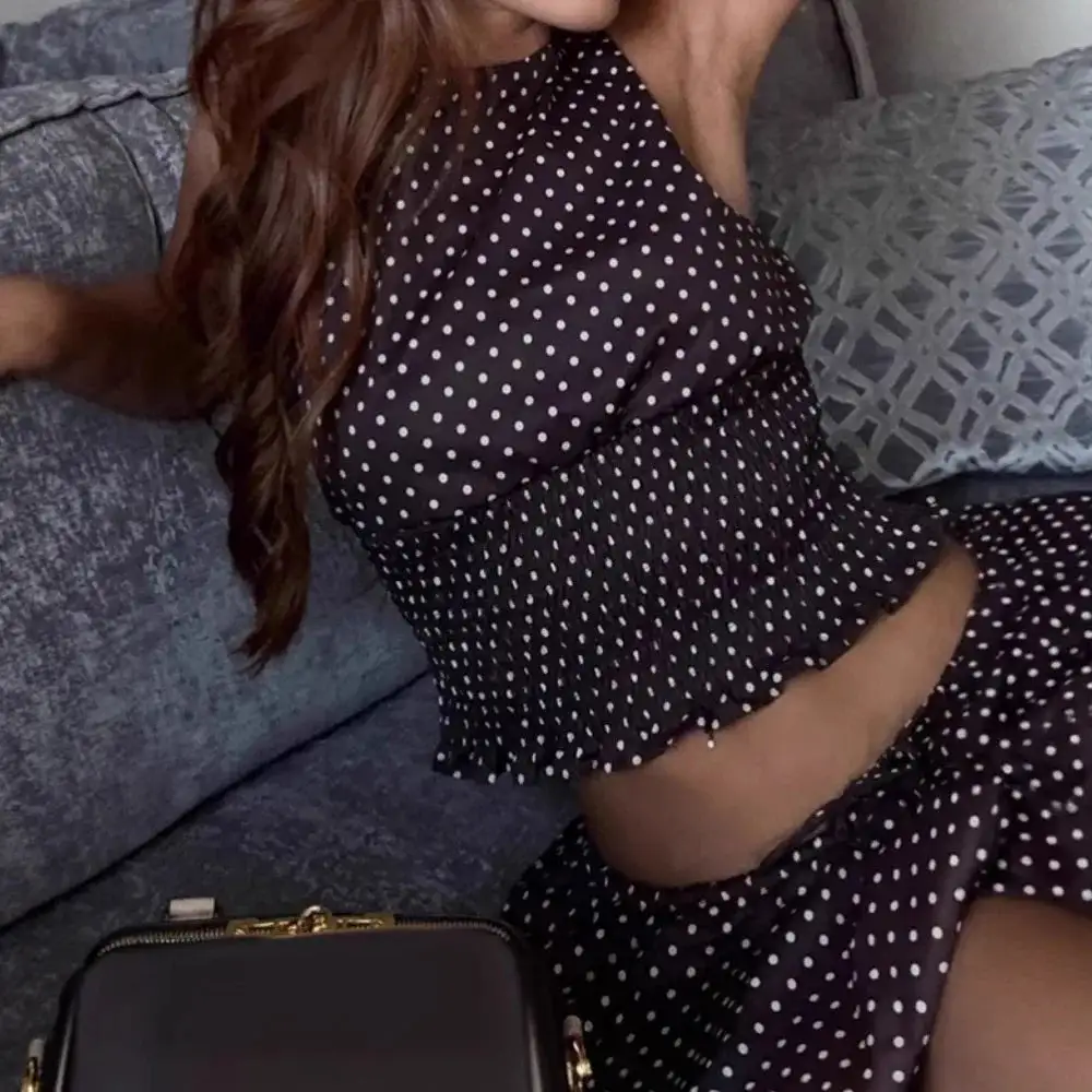 Textured Polka Dot Printed Open Back Set