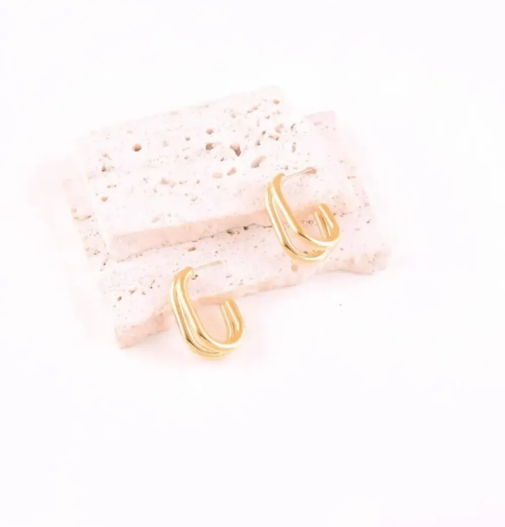 Polished Minimal Drop Earrings