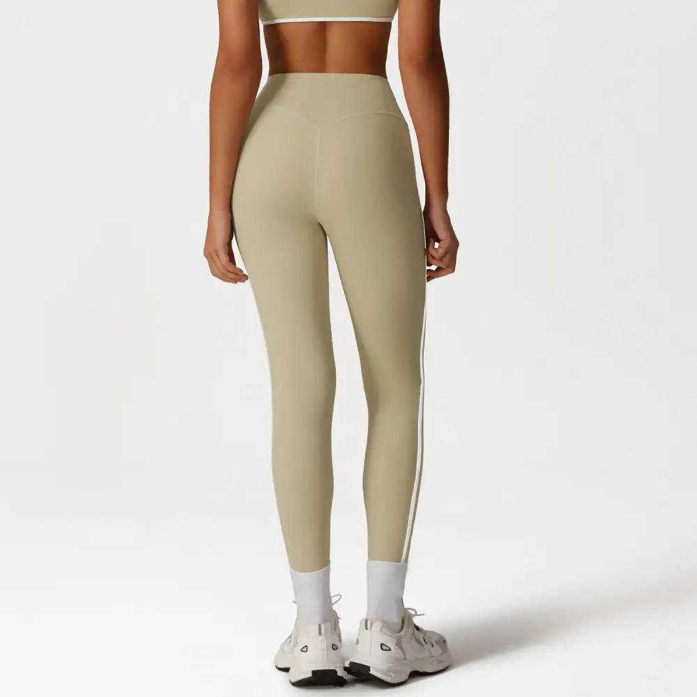 Refined Contrast Trim Leggings