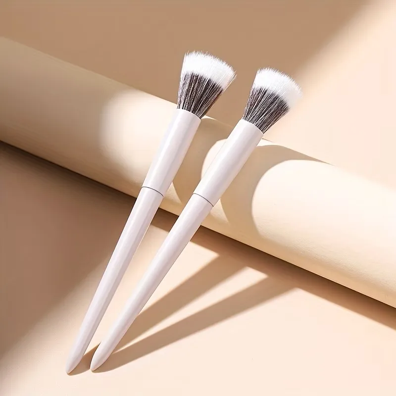 2 Pcs Fluffy Stippling Makeup Brushes